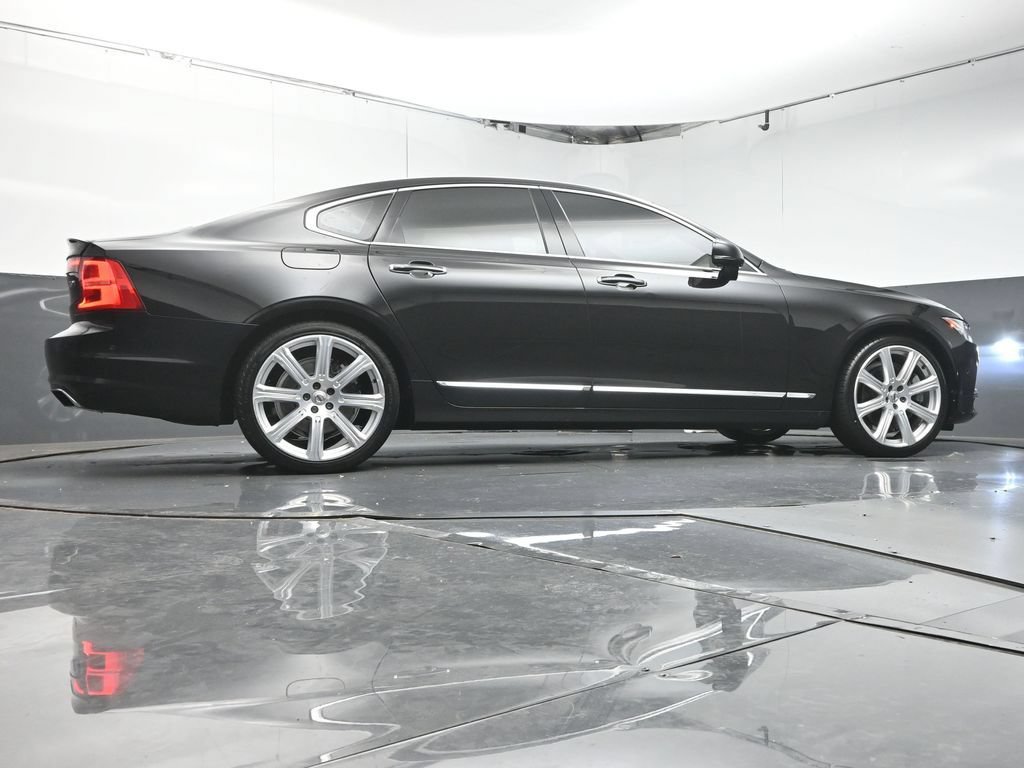Used 2017 Volvo S90 T6 Inscription w/ Vision Package AWD/4WD image 39