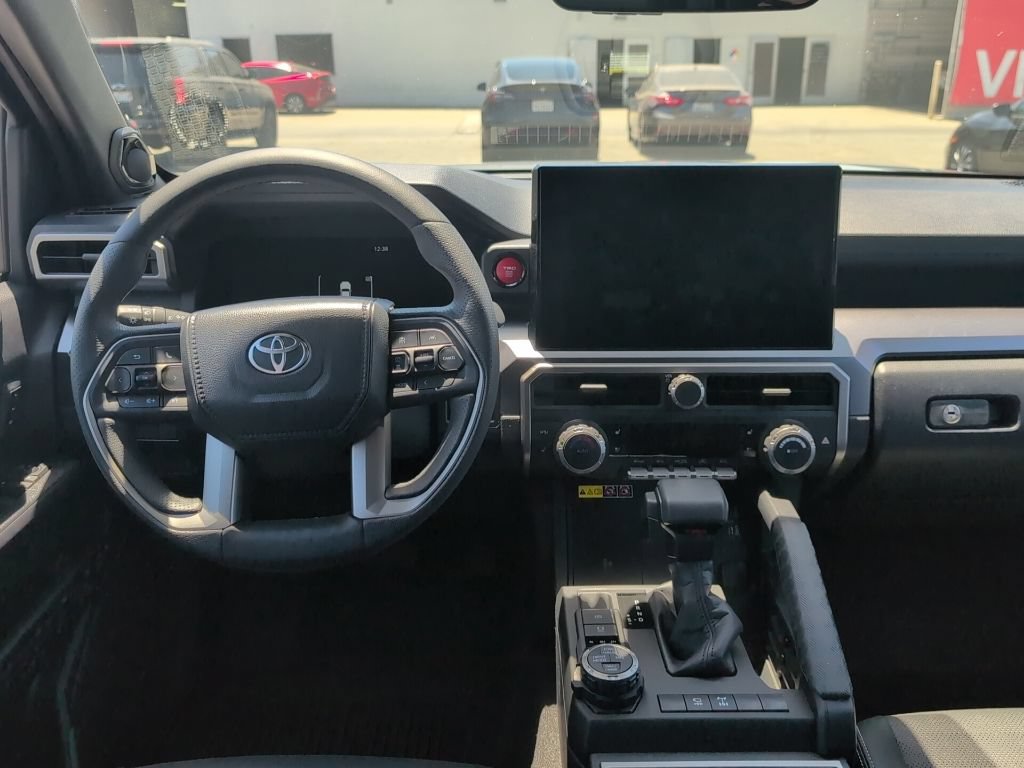 Used 2025 Toyota 4Runner TRD Off-Road Premium AWD/4WD image 11