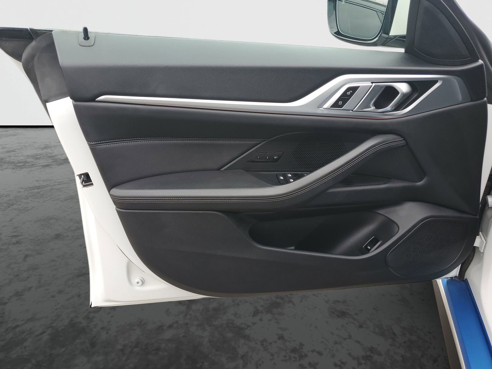 Used 2024 BMW i4 eDrive40 RWD image 21