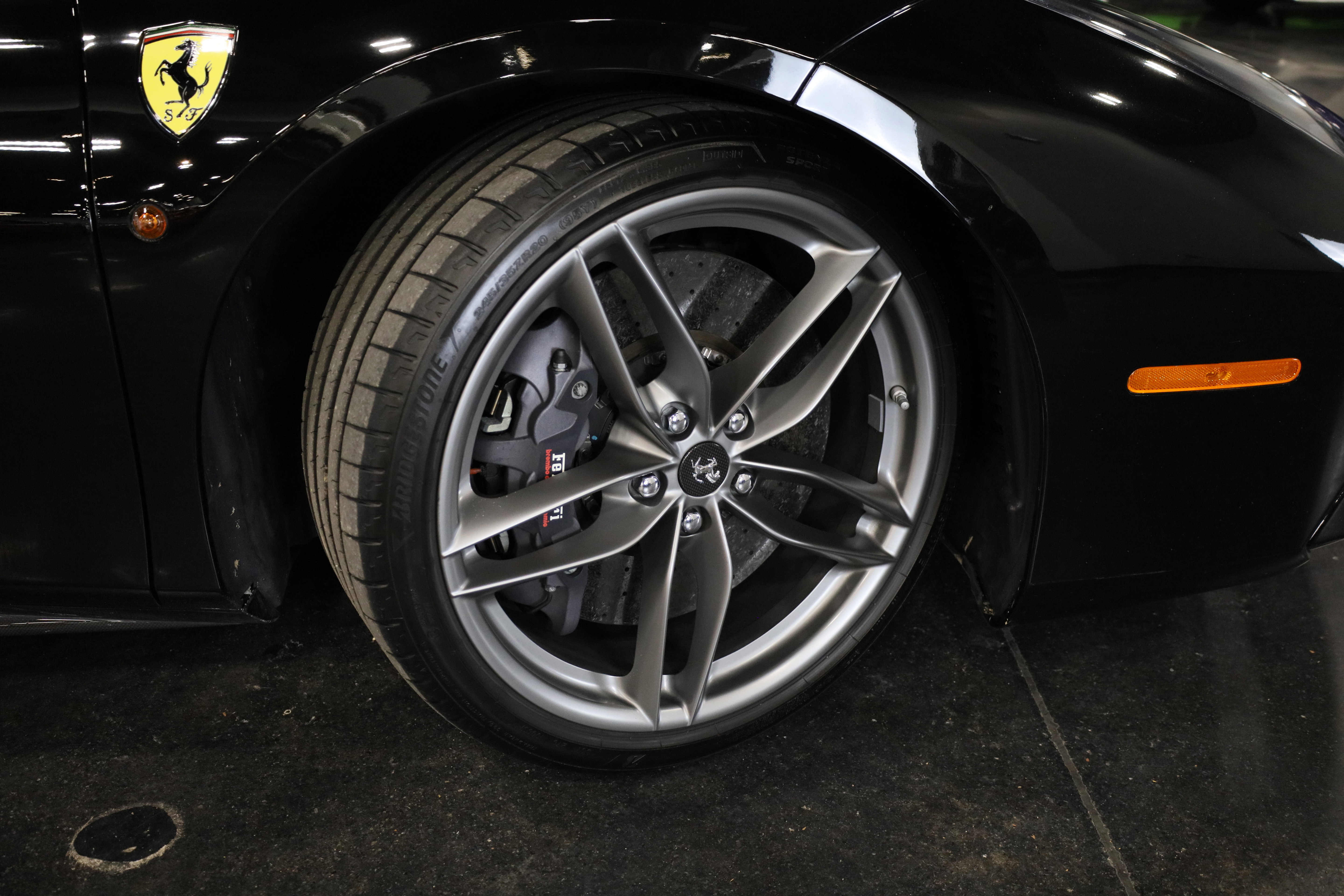 Used 2016 Ferrari 488 GTB image 10