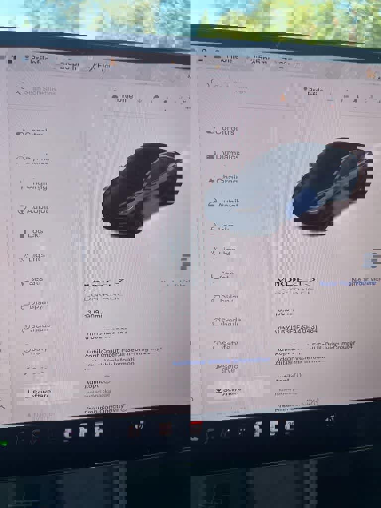 Used 2025 Tesla Model 3 Long Range image 10