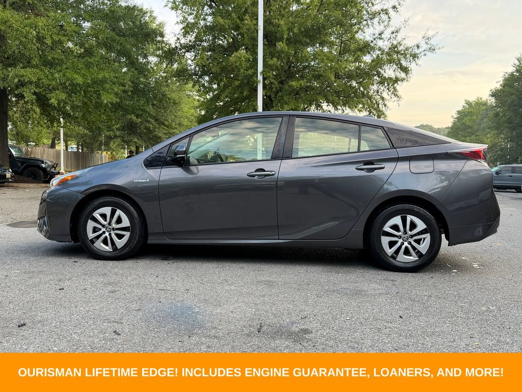 Used 2016 Toyota Prius Two FWD image 4