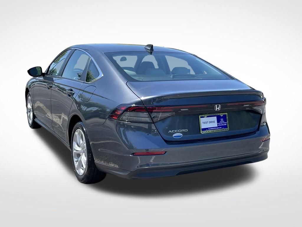 Certified 2025 Honda Accord LX image 4