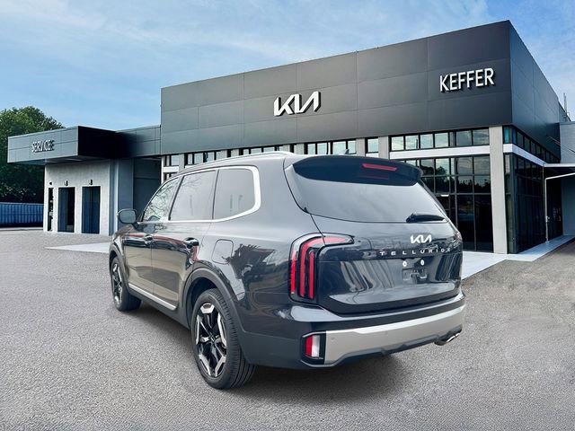 Certified 2025 Kia Telluride EX image 6