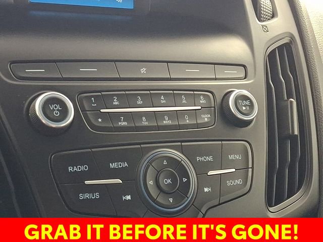 Used 2018 Ford Focus SE image 20