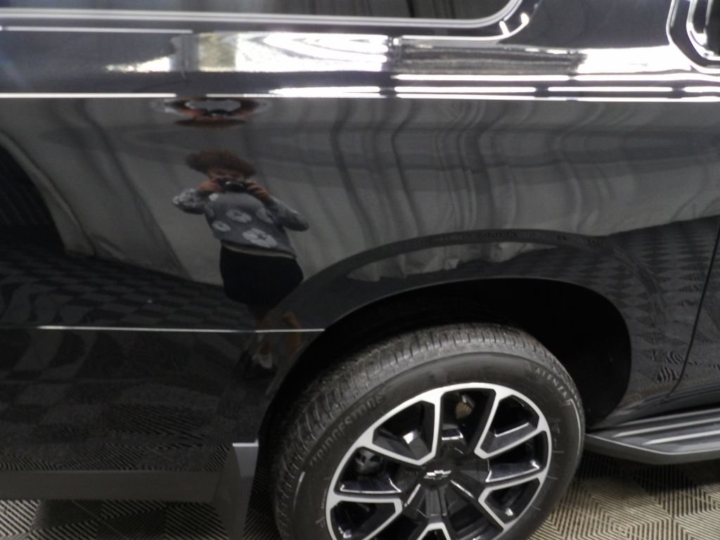 Used 2026 Chevrolet Suburban RST w/ Comfort Package AWD/4WD image 41