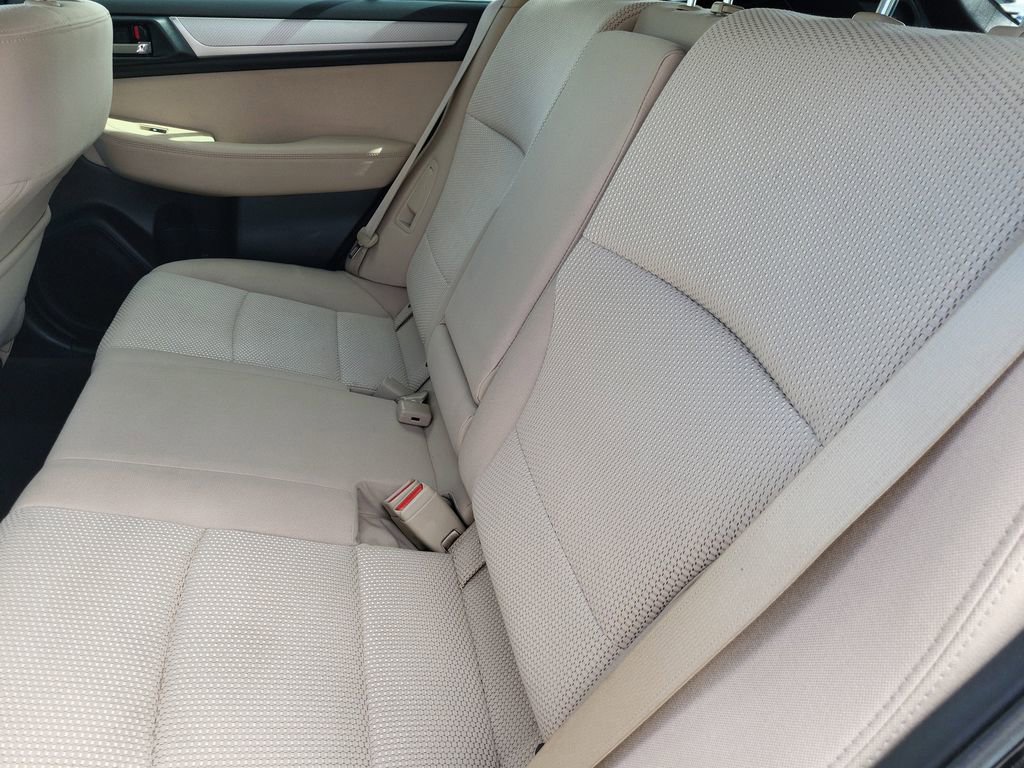 Used 2018 Subaru Outback 2.5i Premium AWD/4WD image 11