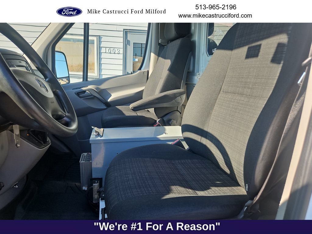Used 2017 Mercedes-Benz Sprinter 2500 image 24