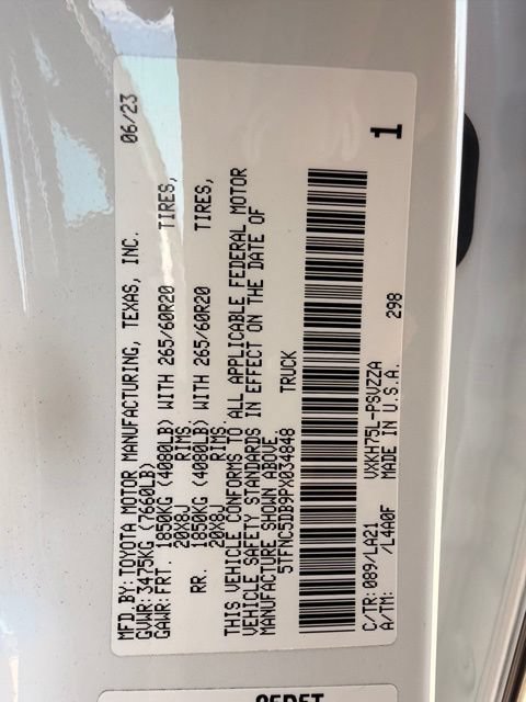 Used 2023 Toyota Tundra Platinum AWD/4WD image 25