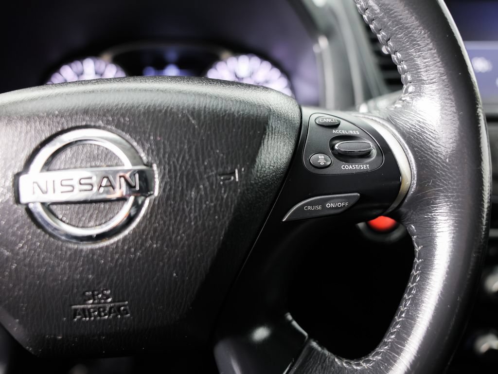 Used 2019 Nissan Pathfinder SV FWD image 29