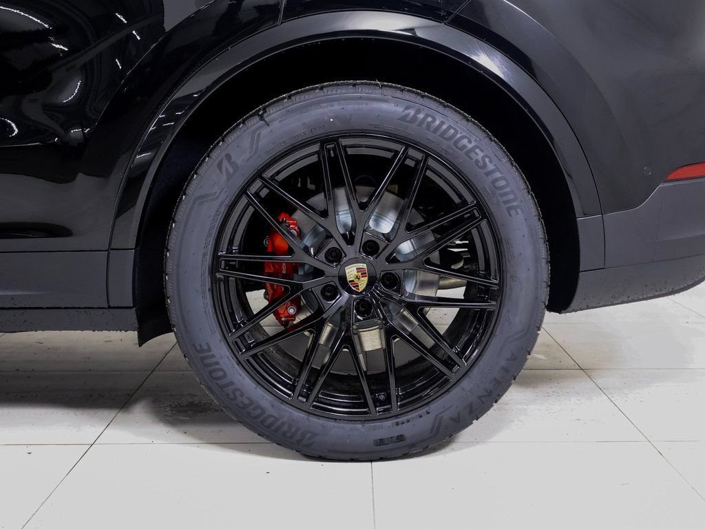 New 2026 Porsche Cayenne S AWD/4WD image 22