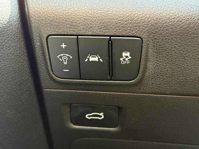 Used 2022 Kia K5 GT-Line image 3