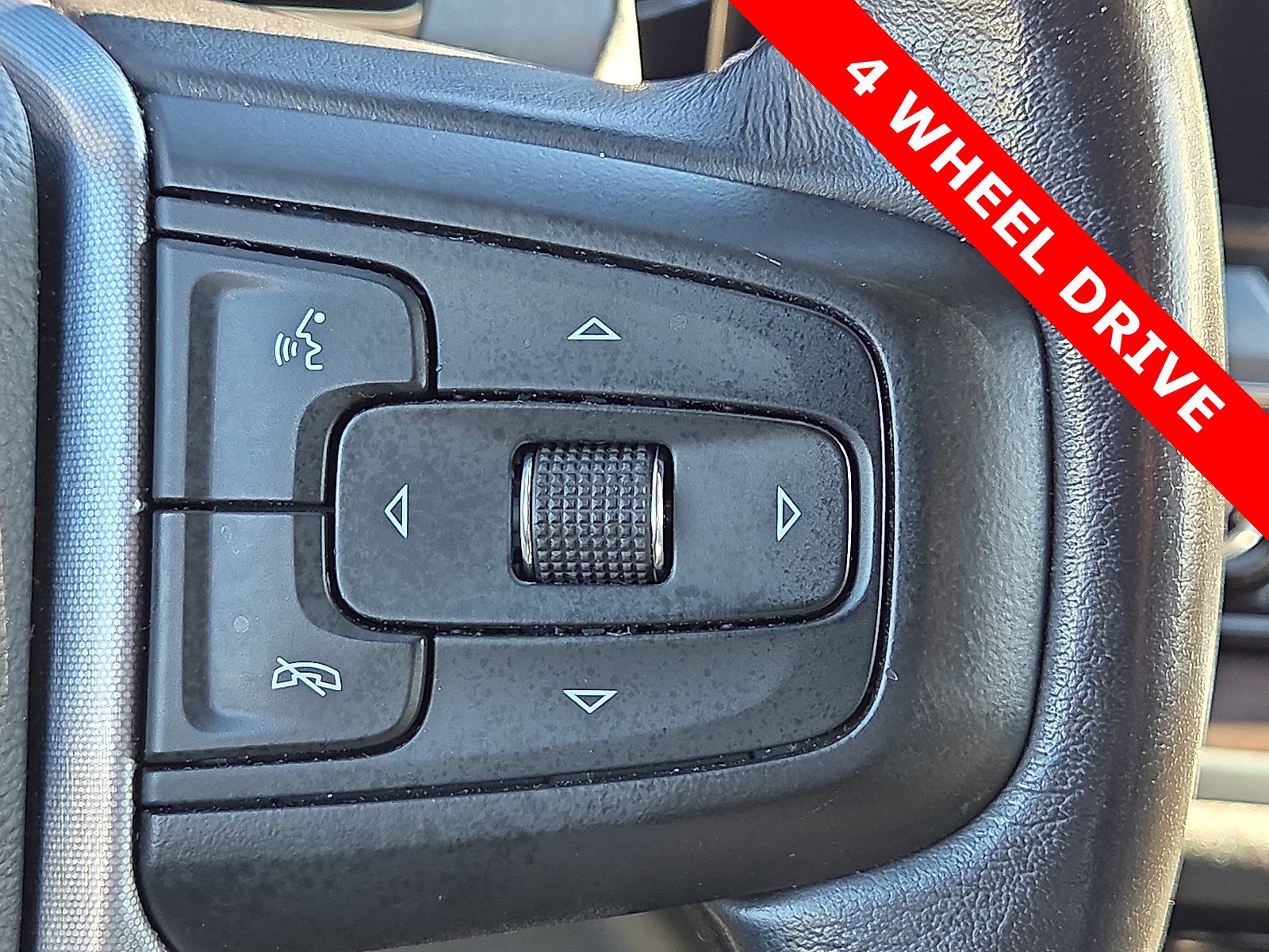 Used 2023 GMC Sierra 1500 SLT w/ SLT Convenience Package image 22