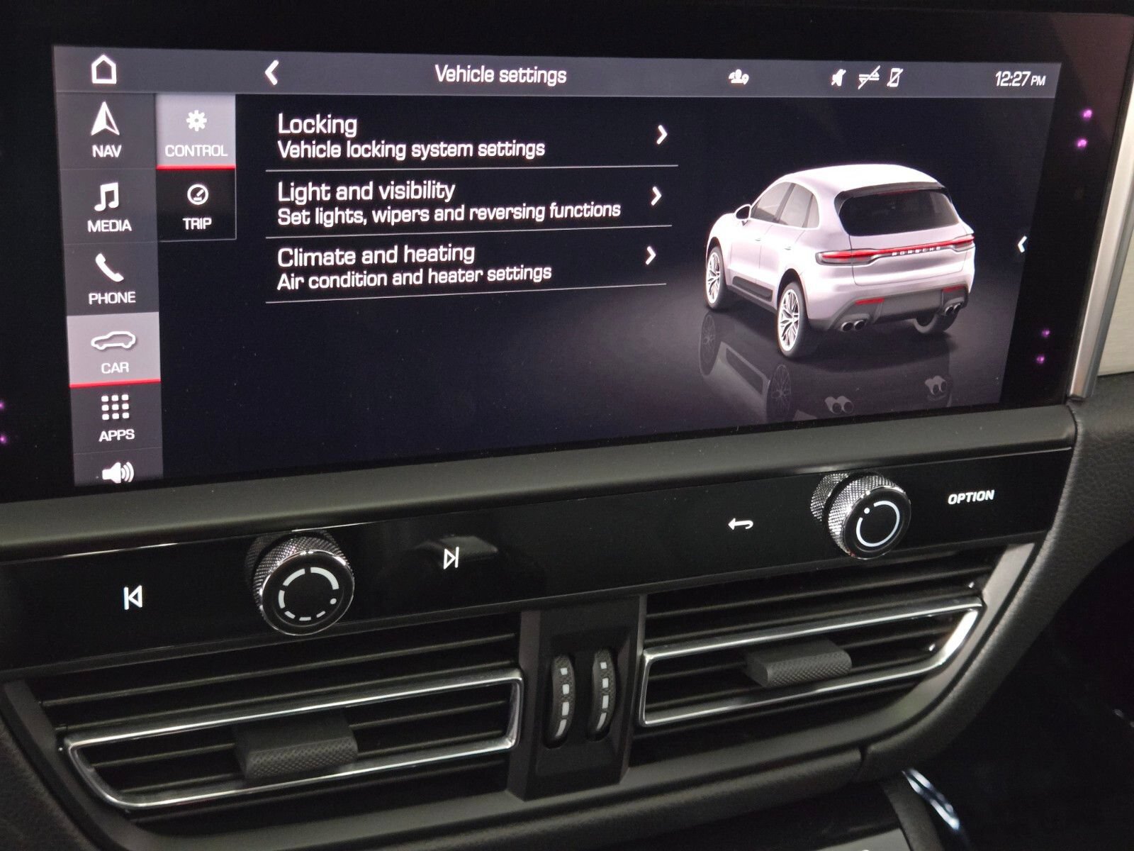 Used 2022 Porsche Macan S AWD/4WD image 27