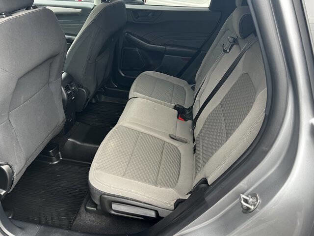 Used 2022 Ford Escape SE w/ Convenience Package AWD/4WD image 11