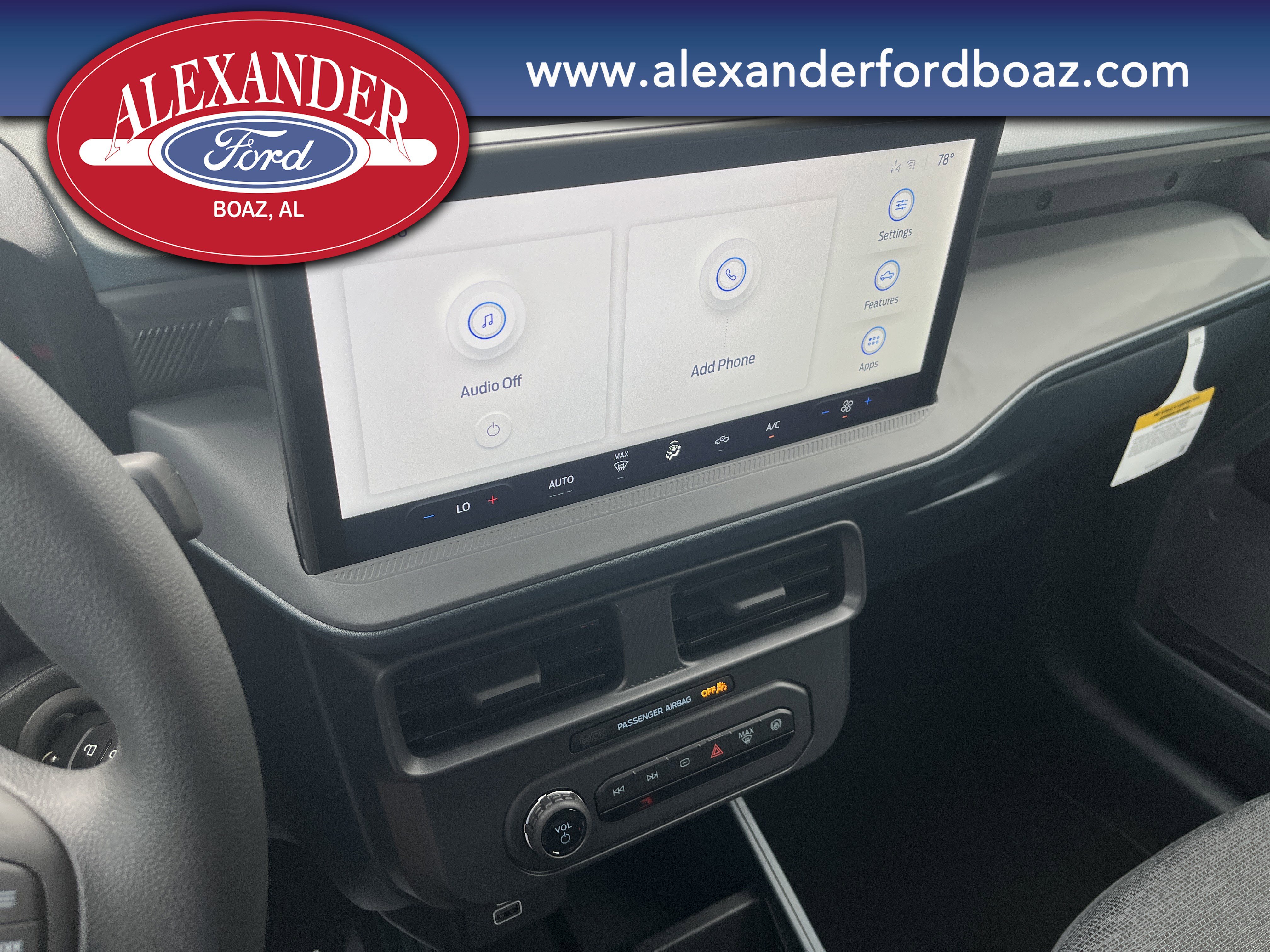 New 2025 Ford Maverick XL image 20