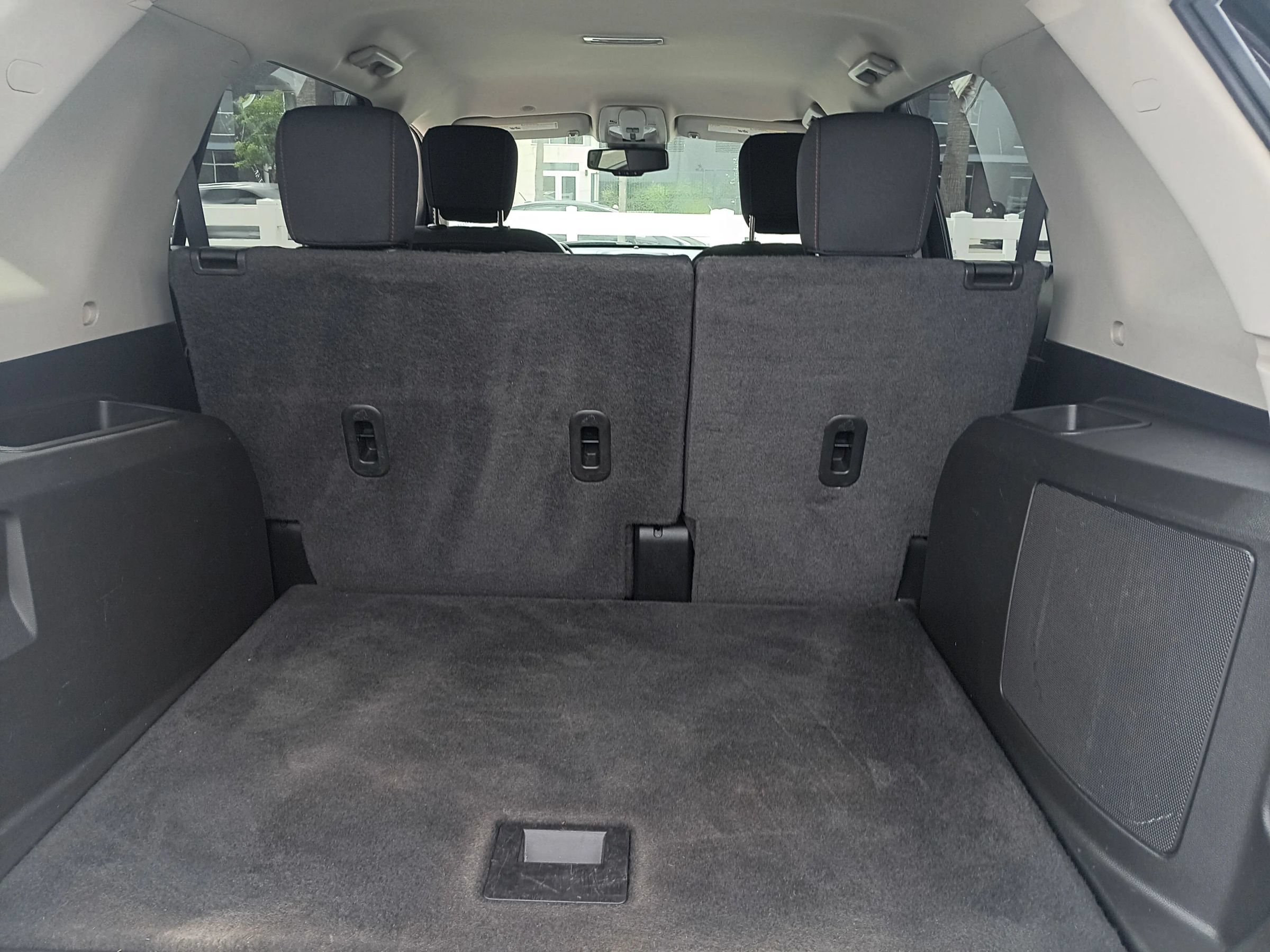 Used 2015 GMC Terrain SLE FWD image 9