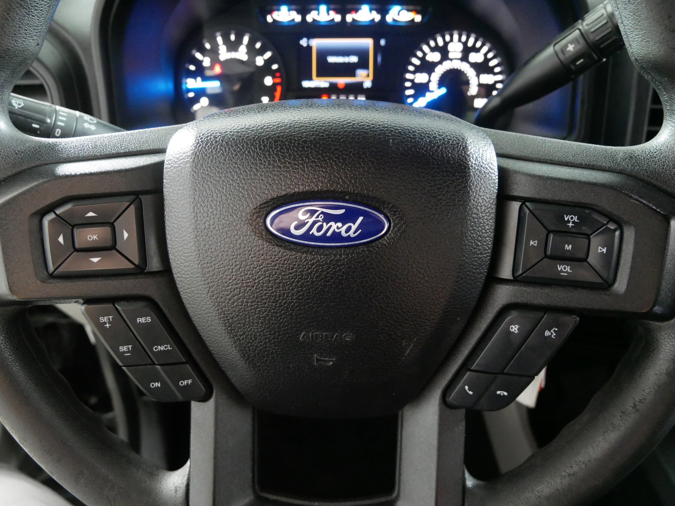 Used 2017 Ford F150 XL w/ Equipment Group 101A Mid image 25