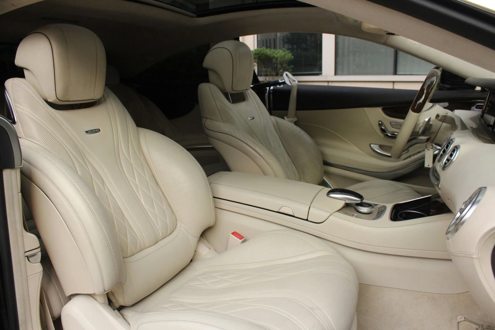 Used 2016 Mercedes-Benz S 63 AMG 4MATIC Coupe w/ Driver Assistance Package image 22