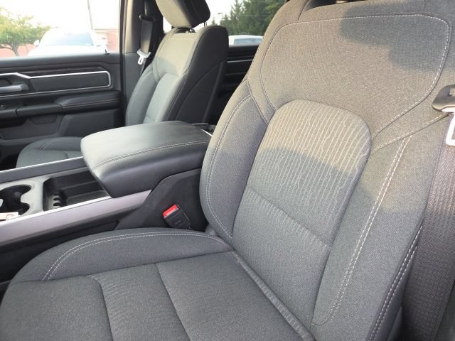 Used 2021 RAM 1500 Big Horn AWD/4WD image 2