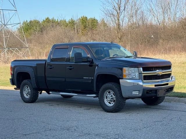 Used 2009 Chevrolet Silverado 2500 LT w/ Exterior Plus Package image 32
