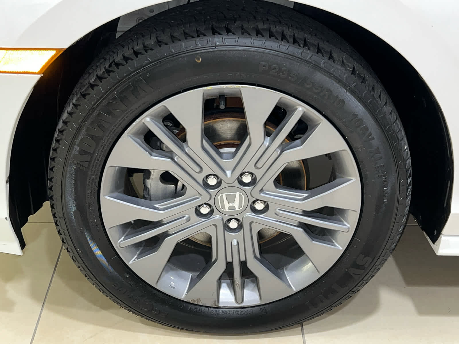 Certified 2025 Honda Odyssey Touring image 14
