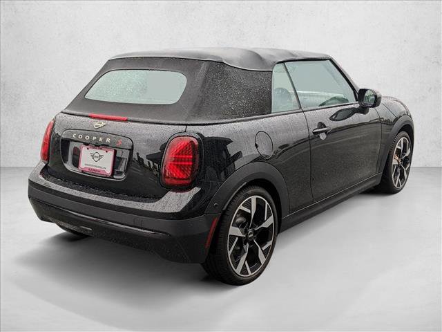 New 2025 MINI Cooper S image 2
