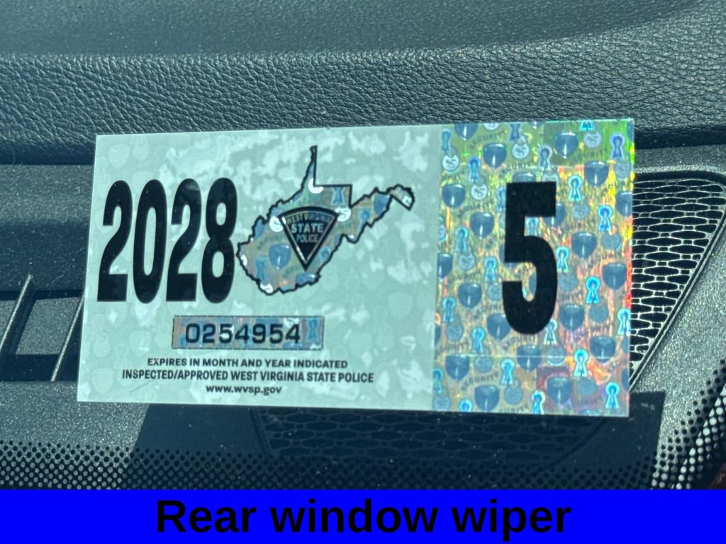 Used 2020 Jeep Compass Latitude w/ Cold Weather Group AWD/4WD image 19
