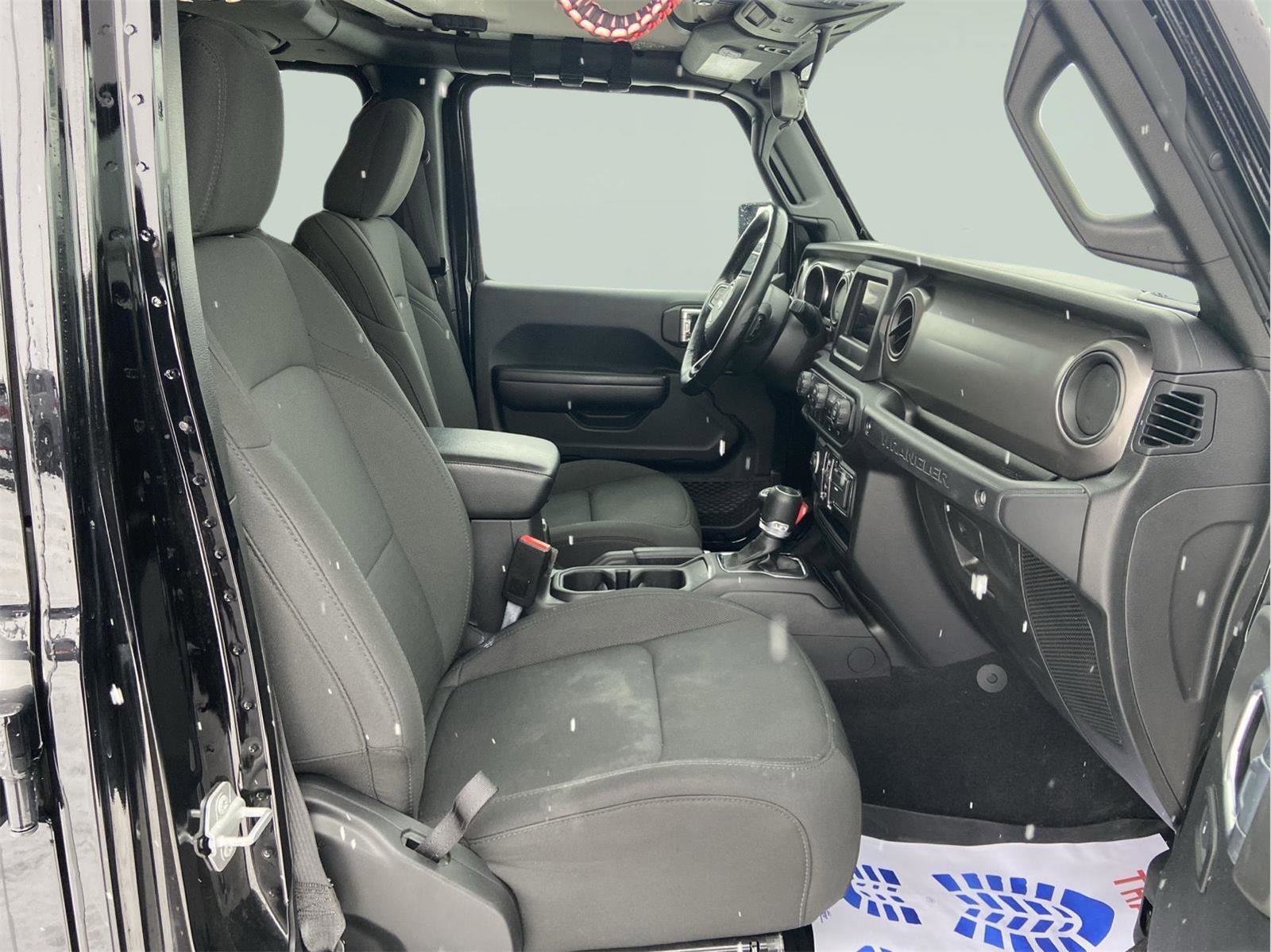 Used 2021 Jeep Wrangler Unlimited Sport image 19