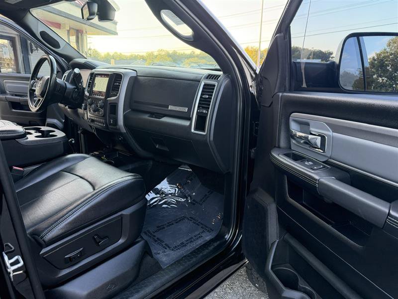 Used 2018 RAM 2500 Power Wagon w/ Leather & Luxury Group AWD/4WD image 10
