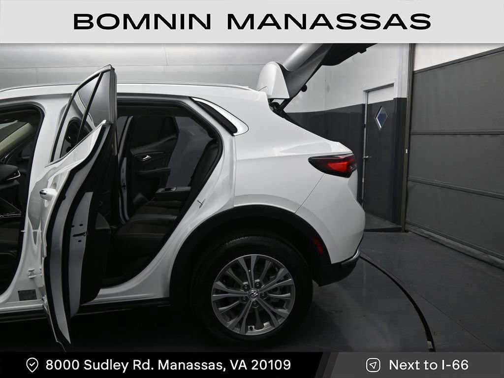 Used 2022 Buick Envision Preferred FWD image 12