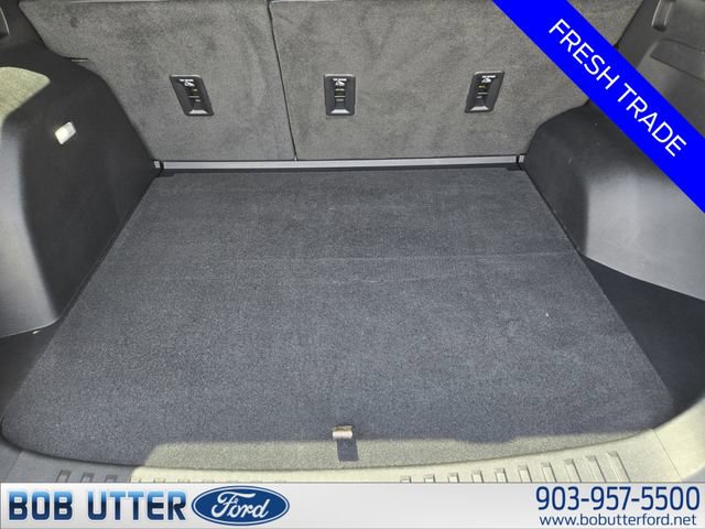 Used 2025 GMC Terrain Elevation w/ Elevation Premium Package AWD/4WD image 32