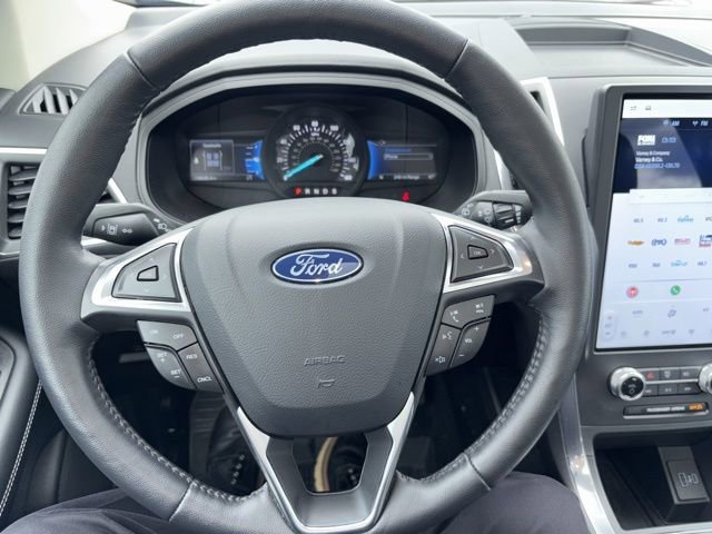 Certified 2024 Ford Edge Titanium AWD/4WD image 28