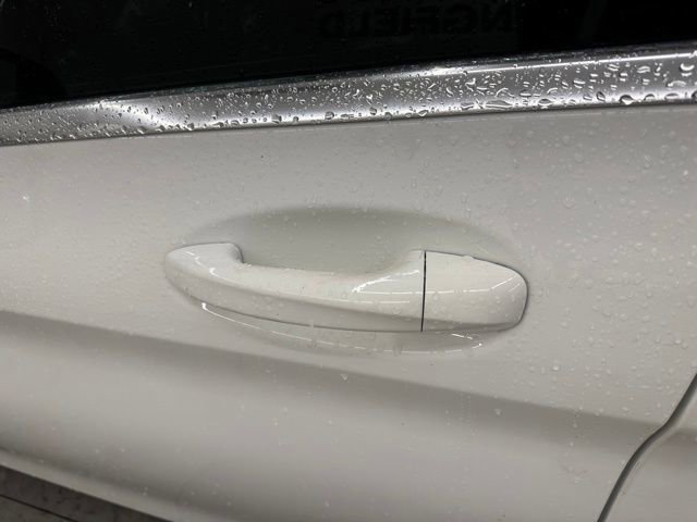 Used 2018 Mercedes-Benz C 300 Sedan image 18