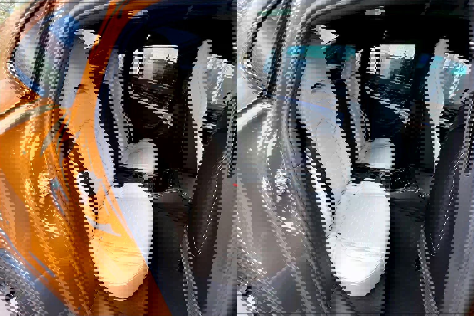 Used 2025 Porsche Panamera 4 image 19