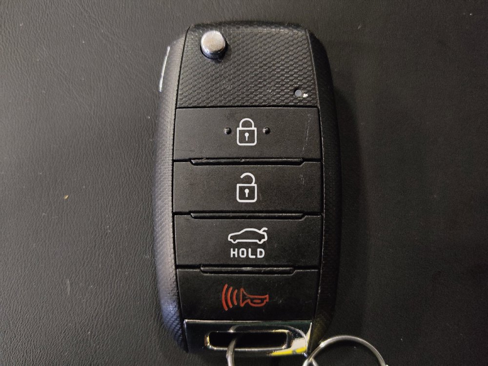 Used 2019 Kia Forte LXS image 32