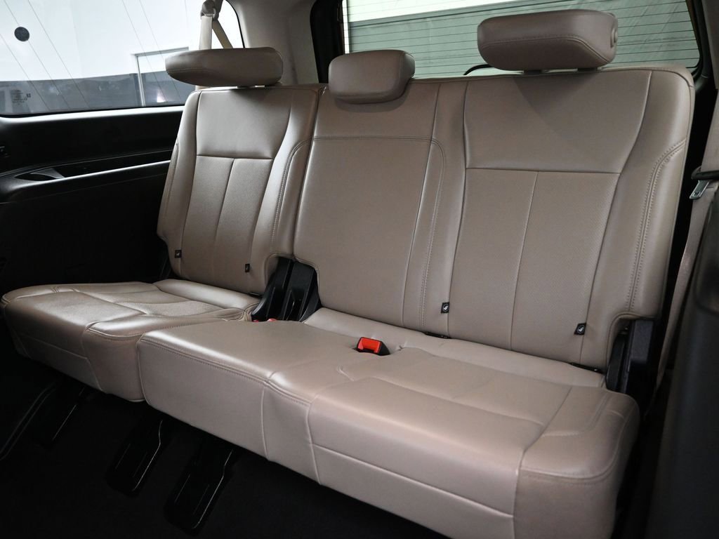 Certified 2024 Ford Expedition Max XLT image 20