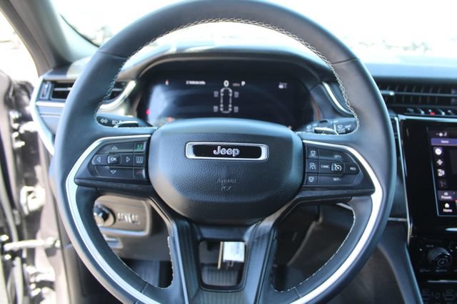 Used 2023 Jeep Grand Cherokee L Laredo AWD/4WD image 20