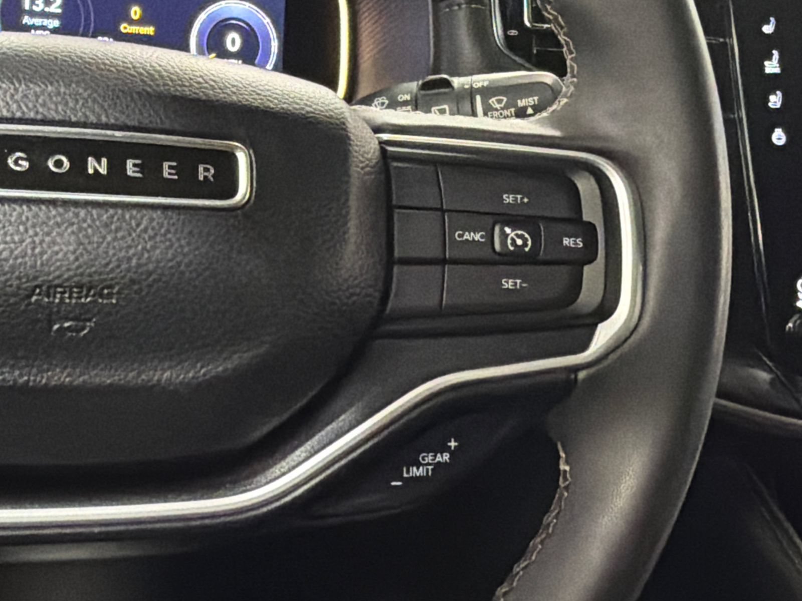 Used 2022 Jeep Wagoneer Series I RWD image 24