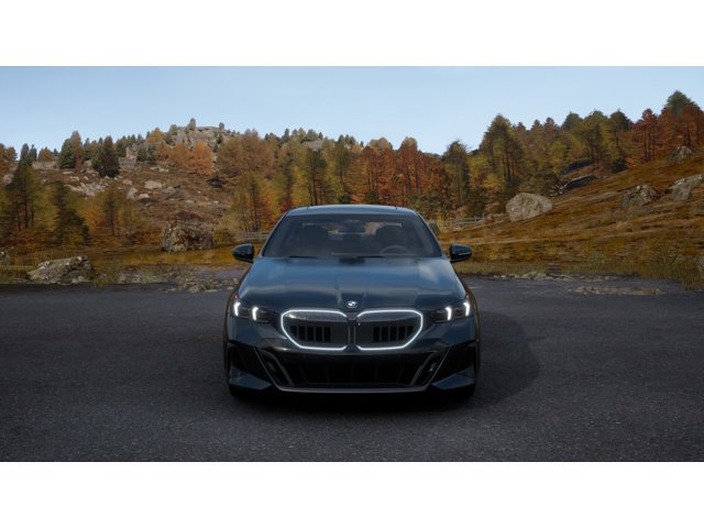 New 2027 BMW 530i RWD image 3