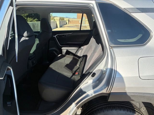 Used 2024 Toyota RAV4 LE AWD/4WD image 18