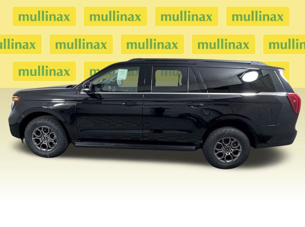 New 2026 Ford Expedition Max Active image 2