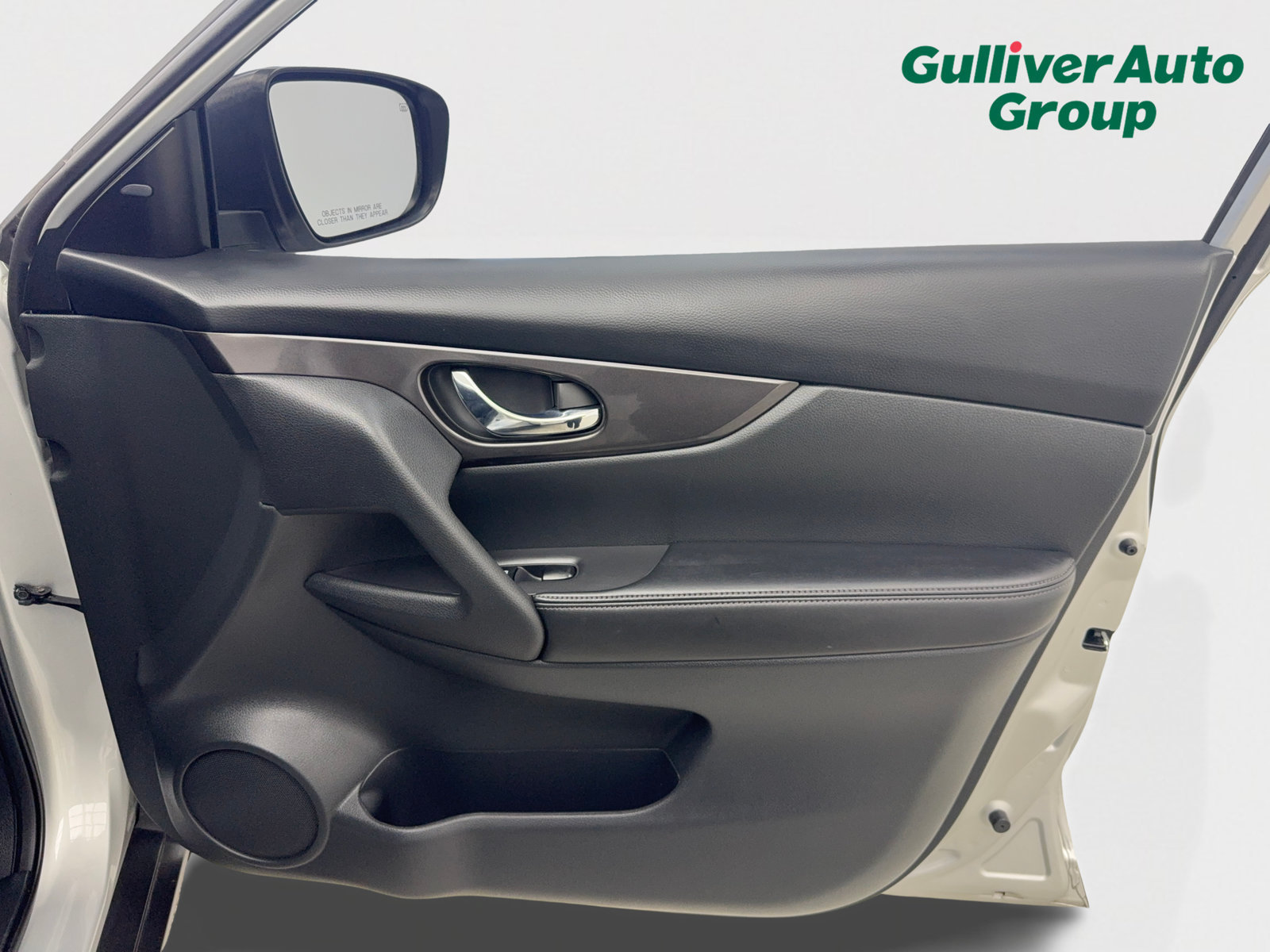 Used 2019 Nissan Rogue S w/ Special Edition Package FWD image 35