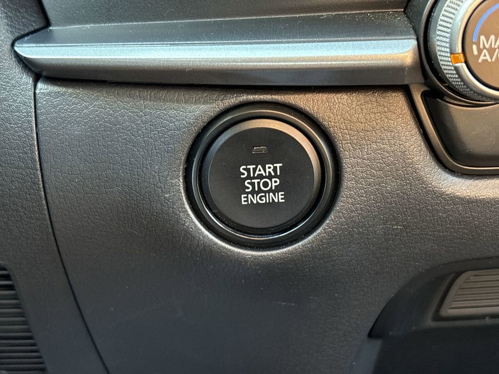 Used 2023 MAZDA CX-30 AWD 2.5 S image 19