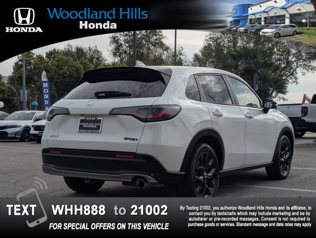 Used 2024 Honda HR-V Sport image 5