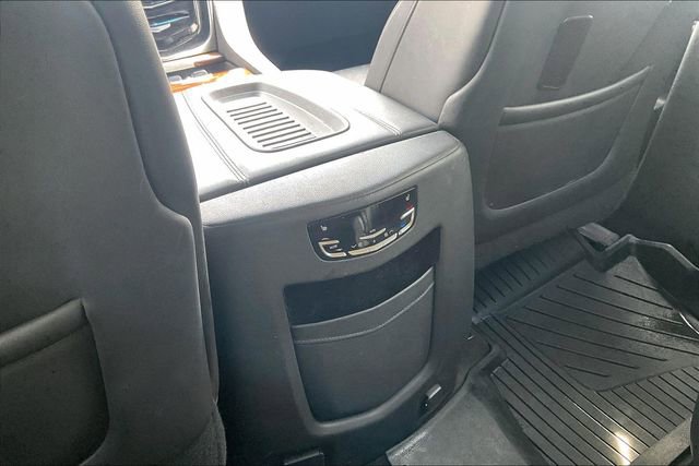 Used 2019 Cadillac Escalade Luxury image 35