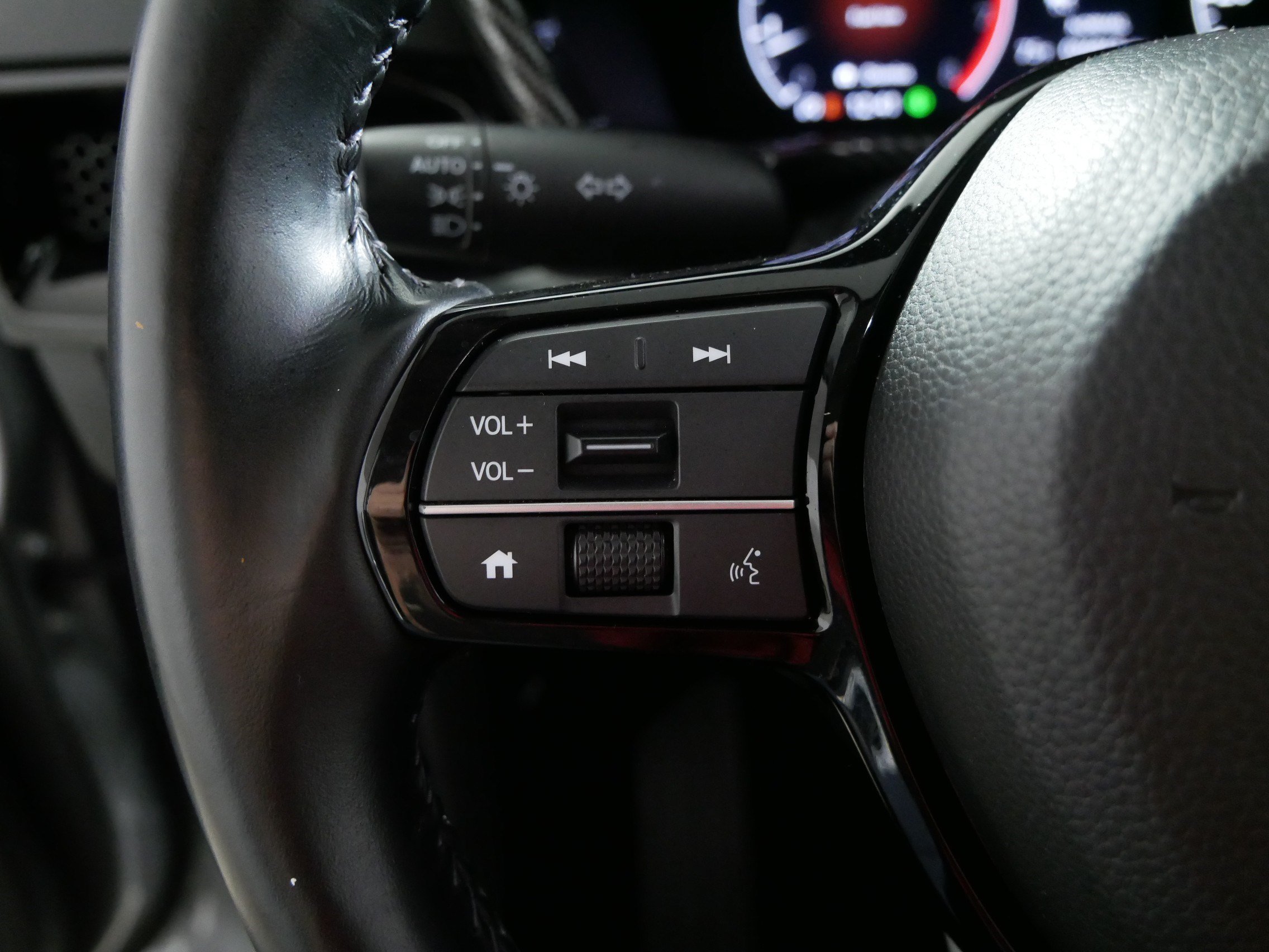 Used 2025 Honda CR-V EX-L image 27