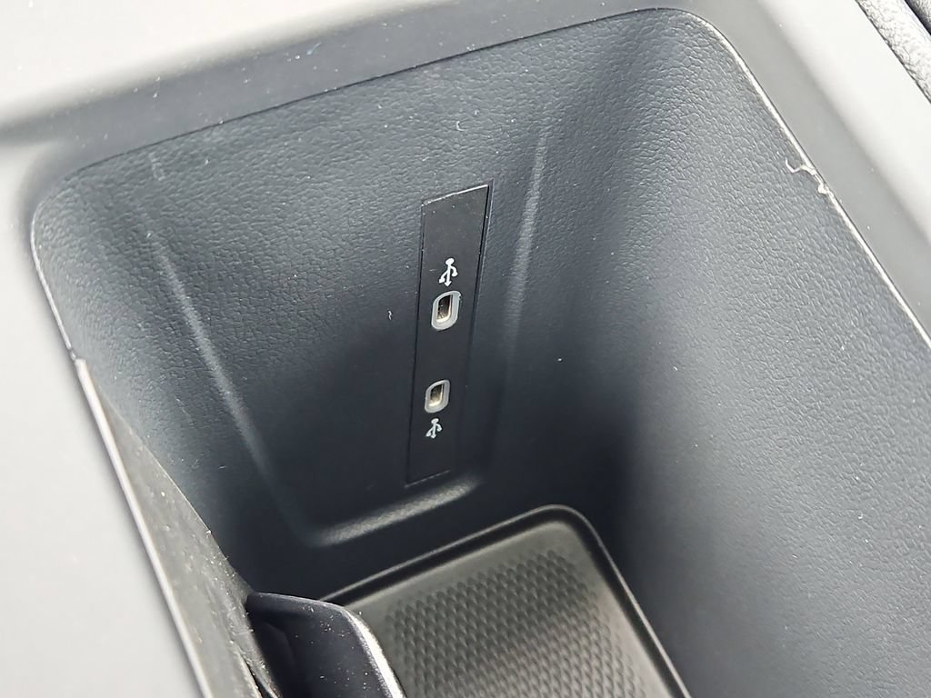 New 2026 Volkswagen Tiguan SE AWD/4WD image 11