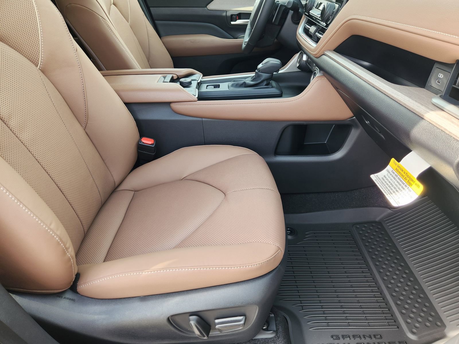 New 2026 Toyota Grand Highlander Platinum image 15