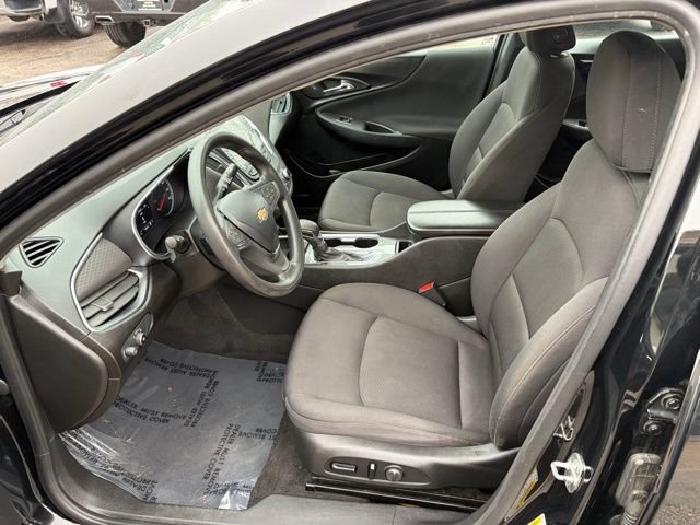 Used 2021 Chevrolet Malibu LT FWD image 15